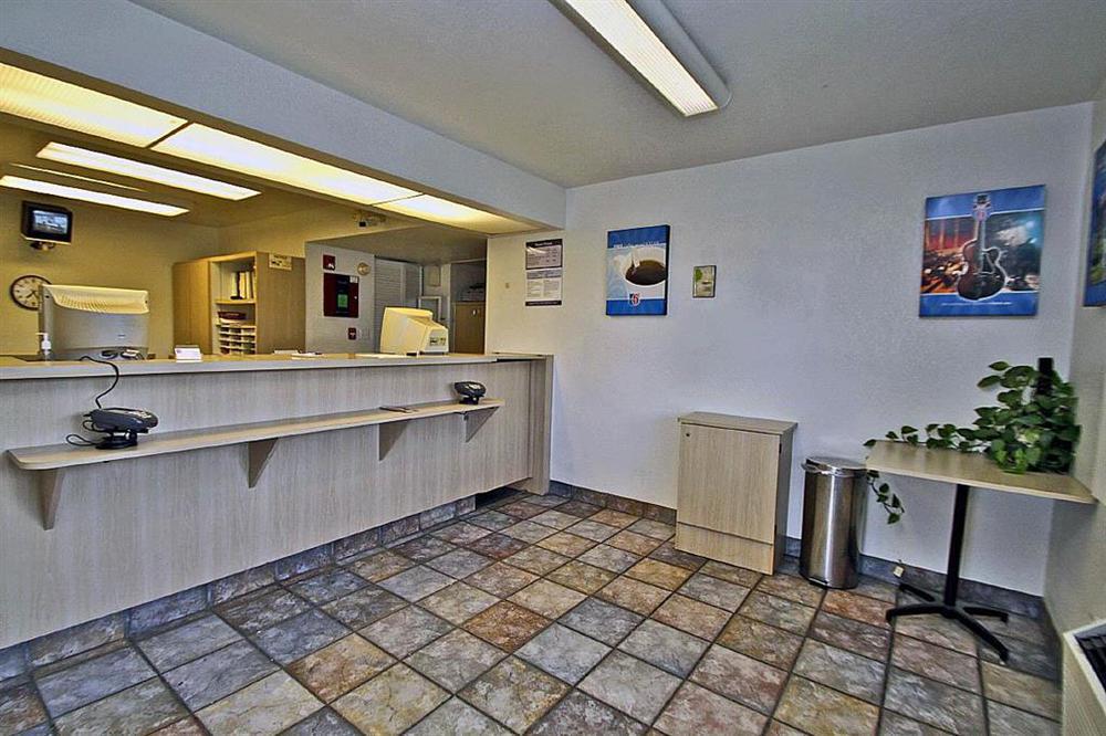 Regency Inn Tulsa Oakhurst المظهر الداخلي الصورة